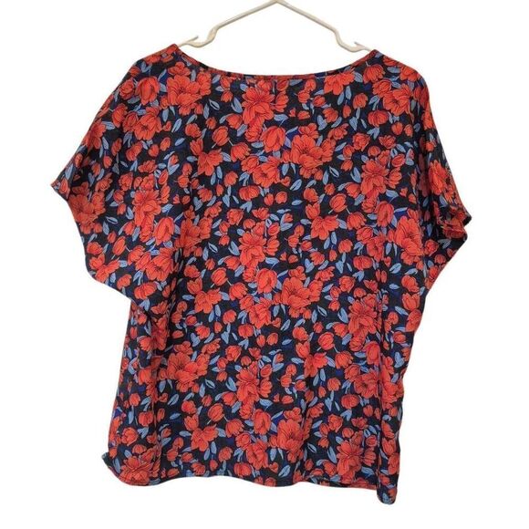 Shein Women's Red & Blue Poly Floral Dolman Sleeve Top - Picture 8 of 10